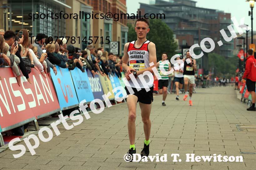 The AJ Bell Great North 5k., Newcastle/Gateshead Quayside.  Photo: David T. Hewitson/Sports for All Pics